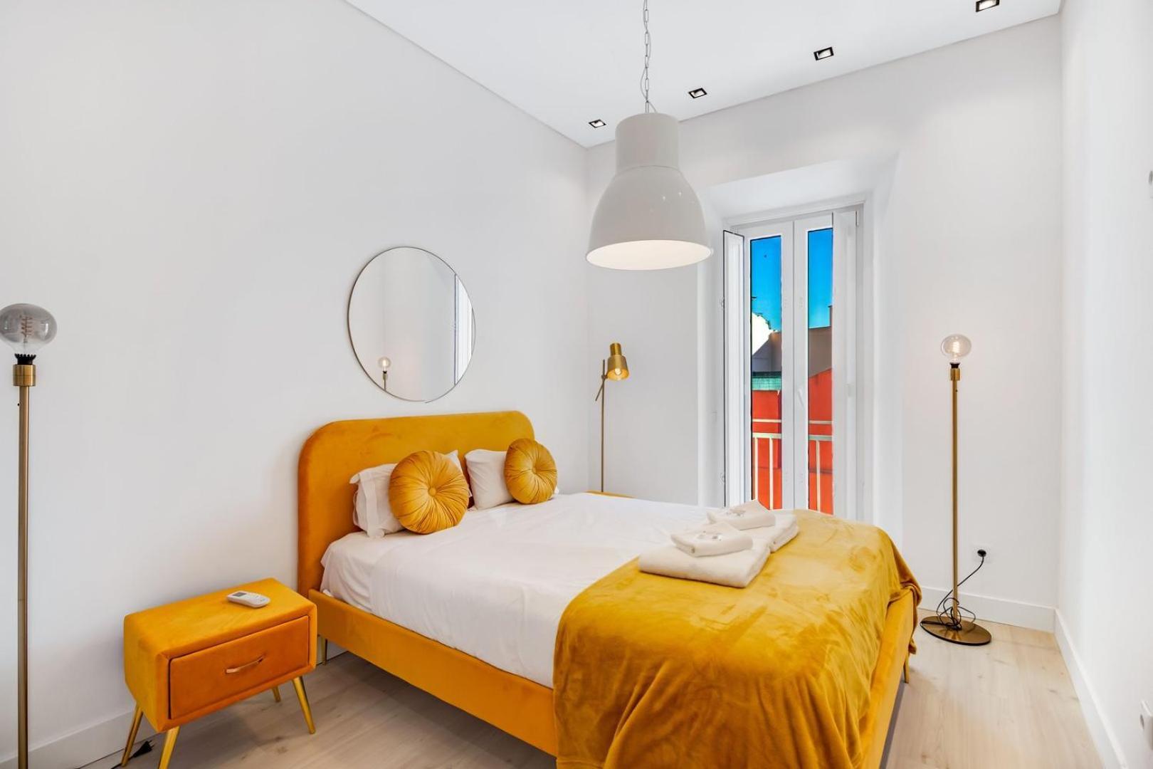 Apartment 2br Renovated Duplex - Ac - Lx Factory Lissabon
